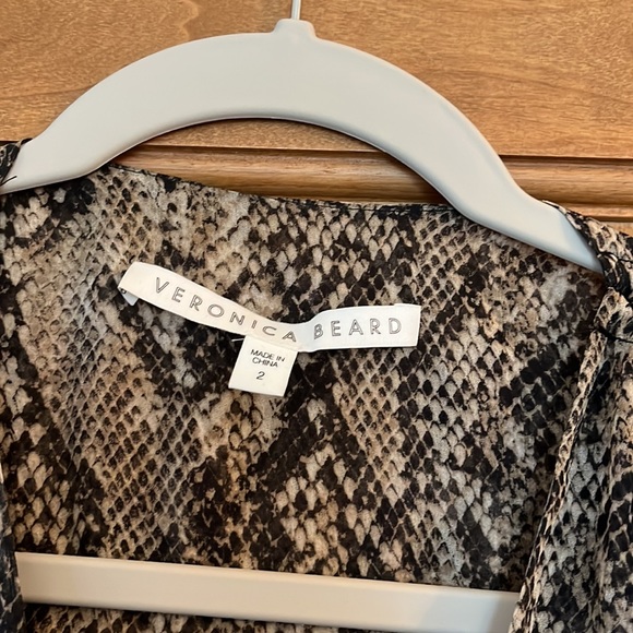 Veronica Beard Teagan Snake Print Ruched Silk Dress Size 2 - Picture 5 of 5